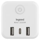 總控 四位五孔帶USB（2A1C）20W 魔方轉換器
